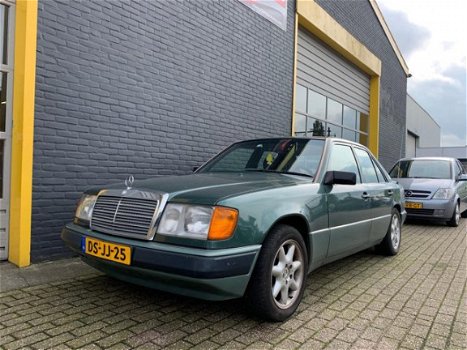 Mercedes-Benz 200-serie - 260 E (W124) Automaat APK - 1