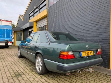 Mercedes-Benz 200-serie - 260 E (W124) Automaat APK - 1