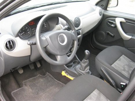 Dacia Sandero - 1.2 16V 75PK AMBIANCE - 1