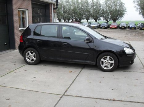 Volkswagen Golf - 1.6 Comfortline Business - 1