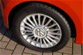 Volkswagen Up! - 1.0 high up BlueMotion | Airco | Navi | Parkeersensoren - 1 - Thumbnail