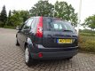 Ford Fiesta - 1.4 TDCi Futura 2006 5drs, dealer onderhouden - 1 - Thumbnail