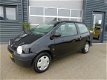 Renault Twingo - 1.2 Zwart 103.600 Km - 1 - Thumbnail