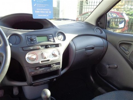 Toyota Yaris - 1.0 VVT-i Uniek lage KM stand origineel+NAP - 1