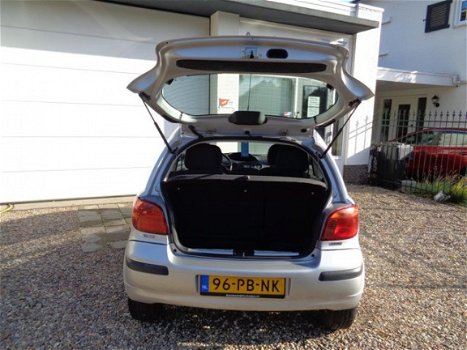 Toyota Yaris - 1.0 VVT-i Uniek lage KM stand origineel+NAP - 1