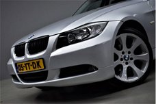 BMW 3-serie - 320i 150pk High Executive Lmw18''/Clima/Audio/218dkm NAP