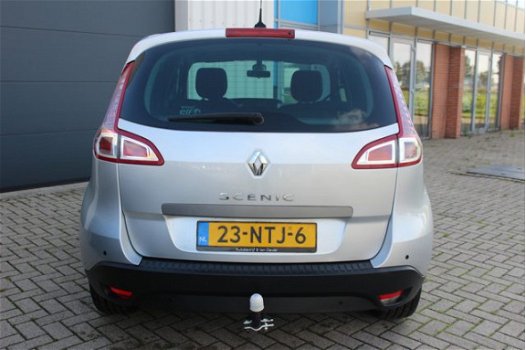 Renault Scénic - 1.6 Celsium NAVI, CLima, PDC, Trekhaak - 1