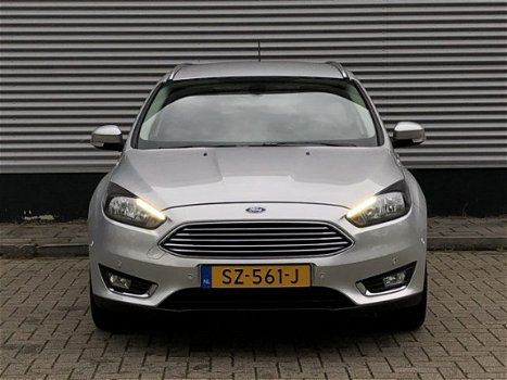 Ford Focus Wagon - 1.0 EcoBoost 100pk Titanium | Navigatie met bluetooth | Parkeersensoren voor en a - 1