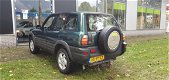 Toyota FunCruiser RAV4 - 2.0i Wagon AUTOMAAT 4X4 APK 07-2020 NAP NL AUTO - 1 - Thumbnail