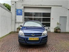 Opel Astra - 1.4 Essentia 5DRS/Airco