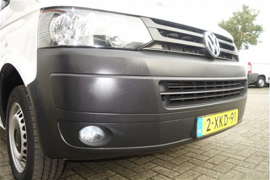 Volkswagen Transporter Kombi - 2.0 TDI L1H1 Trendline bpm vrij / lease vanaf € 224 / airco / 9 perso - 1