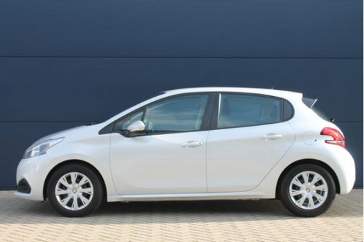 Peugeot 208 - 1.2PT 82pk AUTOMAAT *Navi/All Seasons/Parelmoer - 1