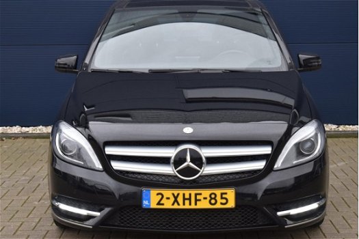 Mercedes-Benz B-klasse - 180 AMBITION SPORT XENON NAVI PANO - 1