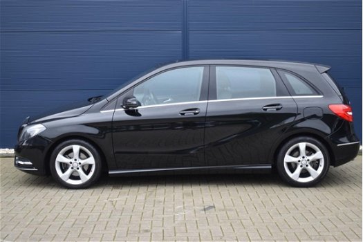 Mercedes-Benz B-klasse - 180 AMBITION SPORT XENON NAVI PANO - 1