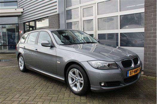 BMW 3-serie Touring - 325i Business Line Lci Navigatie Xenon Pdc N.A.P - 1