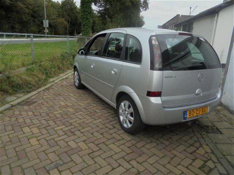 Opel Meriva - 1.6-16V Essentia - 1