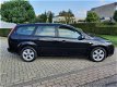 Ford Focus Wagon - 1.6 16V FUTURA - 1 - Thumbnail