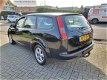 Ford Focus Wagon - 1.6 16V FUTURA - 1 - Thumbnail