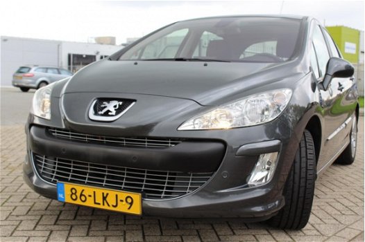 Peugeot 308 - 1.6 THP Signature AUTOMAAT/ PANORAMADAK - 1