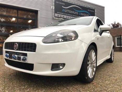 Fiat Grande Punto - 1.4-16V Sport 120 pk - 1