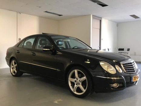 Mercedes-Benz E-klasse - 320 CDI Avantgarde FACELIFT FULL OPTIONS - 1