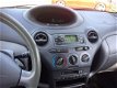 Toyota Yaris - 1.0-16V VVT-i Terra semi-aut - 1 - Thumbnail