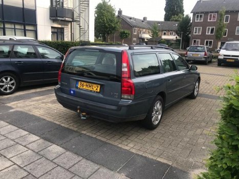 Volvo V70 - 2.4 D5 BJ2004 - 1