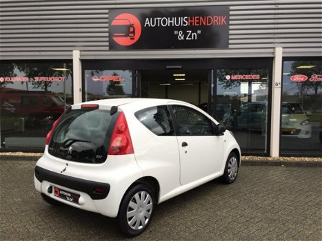 Peugeot 107 - 1.0 12v 1e eigenaar, cd speler 15X OP VOORRAAD C1 EN 107 3 EN 5 DRS VA 2999, EURO - 1