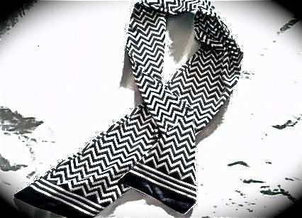 WINDSOR Zwart - wit zigzag sjaal - 1
