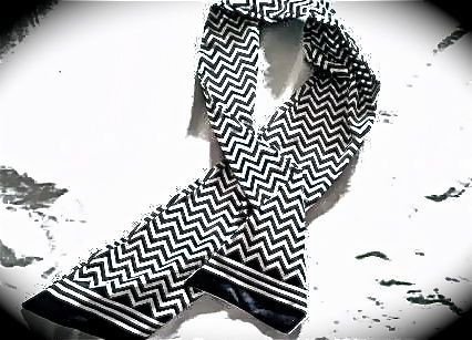 WINDSOR Zwart - wit zigzag sjaal - 4