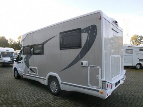 Chausson Titanium 708 2.0Tdci 170k automaat - 4