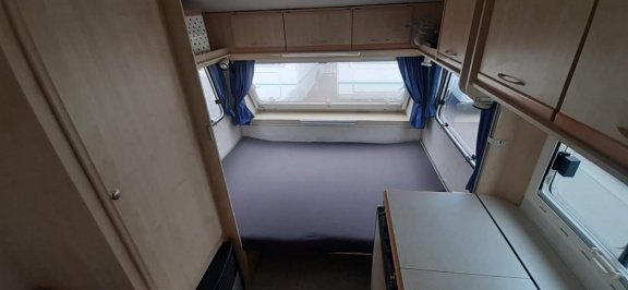 CARAVAN CHATEAU CARRAT 385 MET VOORTENT EN LUIFEL - 5