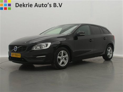 Volvo V60 - 2.0 D2 180PK AUTOMAAT Momentum Business / NAVI / AIRCO-ECC / CRUISE CONTR. / EL. PAKKET - 1