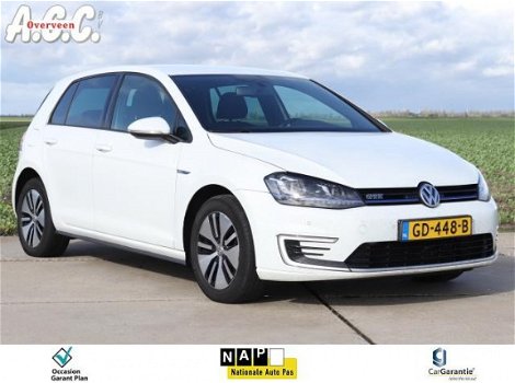 Volkswagen Golf - 1.4 TSi GTE 150pk AUTOMAAT Navi Trekhaak - 1