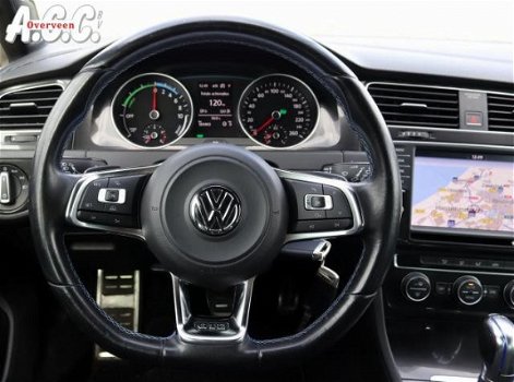 Volkswagen Golf - 1.4 TSi GTE 150pk AUTOMAAT Navi Trekhaak - 1
