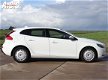 Volvo V40 - 1.6 D2 Kinetic Business Navi Trekhaak Airco - 1 - Thumbnail