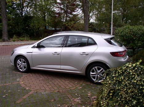 Renault Mégane - 1.5 dCi Eco2 Zen - 1