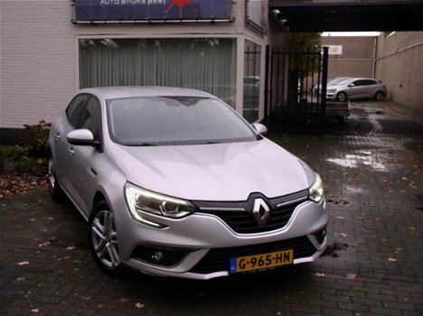 Renault Mégane - 1.5 dCi Eco2 Zen - 1