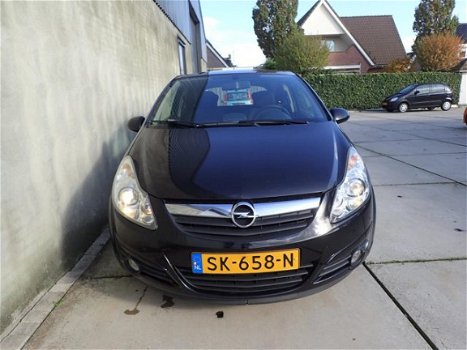 Opel Corsa - 1.2-16V Cosmo - 1