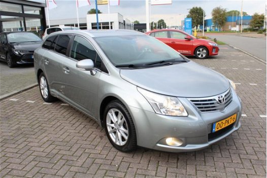 Toyota Avensis Wagon - 1.8 VVTi Business | Rijklaar | Automaat | Cruise | Navi | Clima | Bluetooth | - 1