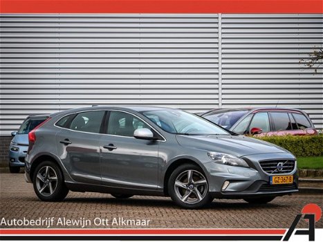 Volvo V40 - 2.0 D2 R-Design Business , Business Pack Connect, Winter Line, Half Leer/Alcantara, Navi - 1