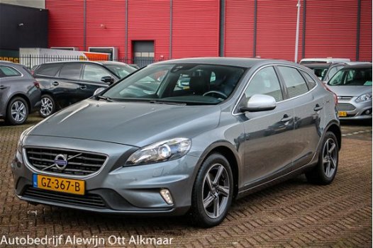 Volvo V40 - 2.0 D2 R-Design Business , Business Pack Connect, Winter Line, Half Leer/Alcantara, Navi - 1