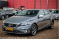 Volvo V40 - 2.0 D2 R-Design Business , Business Pack Connect, Winter Line, Half Leer/Alcantara, Navi - 1 - Thumbnail