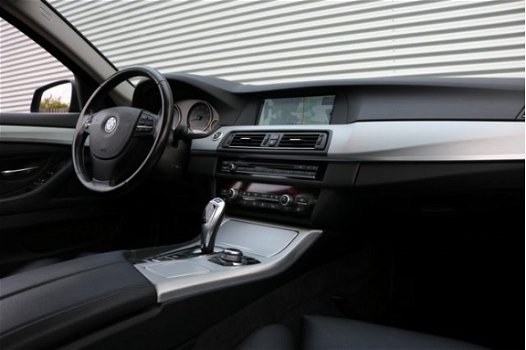 BMW 5-serie - 523i High Executive Aut M-Sportpakket (120.633Km Orig NL NAP Comfortleder/Memory Navi/ - 1