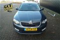 Skoda Octavia - 1.6 TDI Euro 5, Navi, Clima, Cruise Control, Zeer Zuinig - 1 - Thumbnail