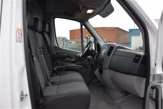 Volkswagen Crafter - 35 2.0 TDI 163pk L2H2 Airco 12-2014 - 1