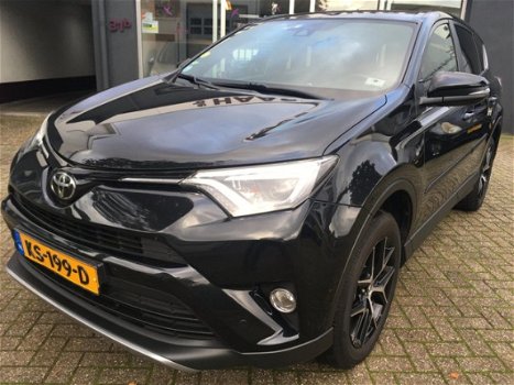 Toyota RAV4 - 2.0 D-4D-F Style / BPM EXPORT PRIJS / NAVI / NIEUWSTAAT / DEALER SERVICED / - 1