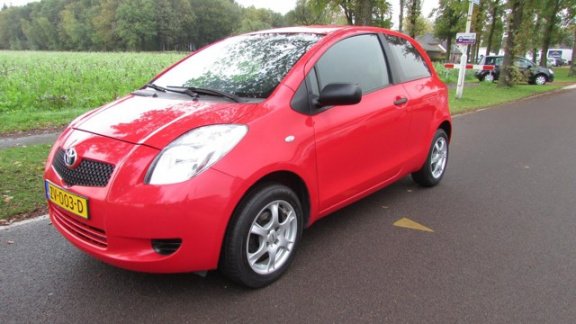 Toyota Yaris - 1.0 VVTi - 1