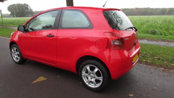 Toyota Yaris - 1.0 VVTi - 1