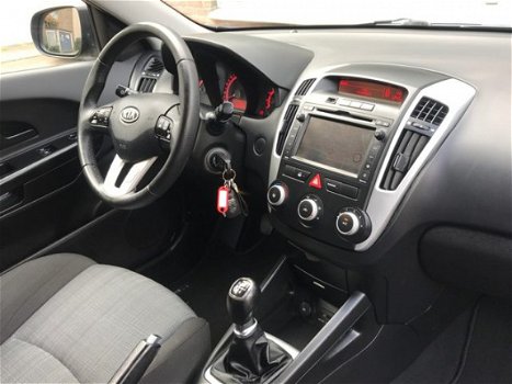 Kia Cee'd - Ceed 1.4 CVVT Navigator Plus Airco - 1